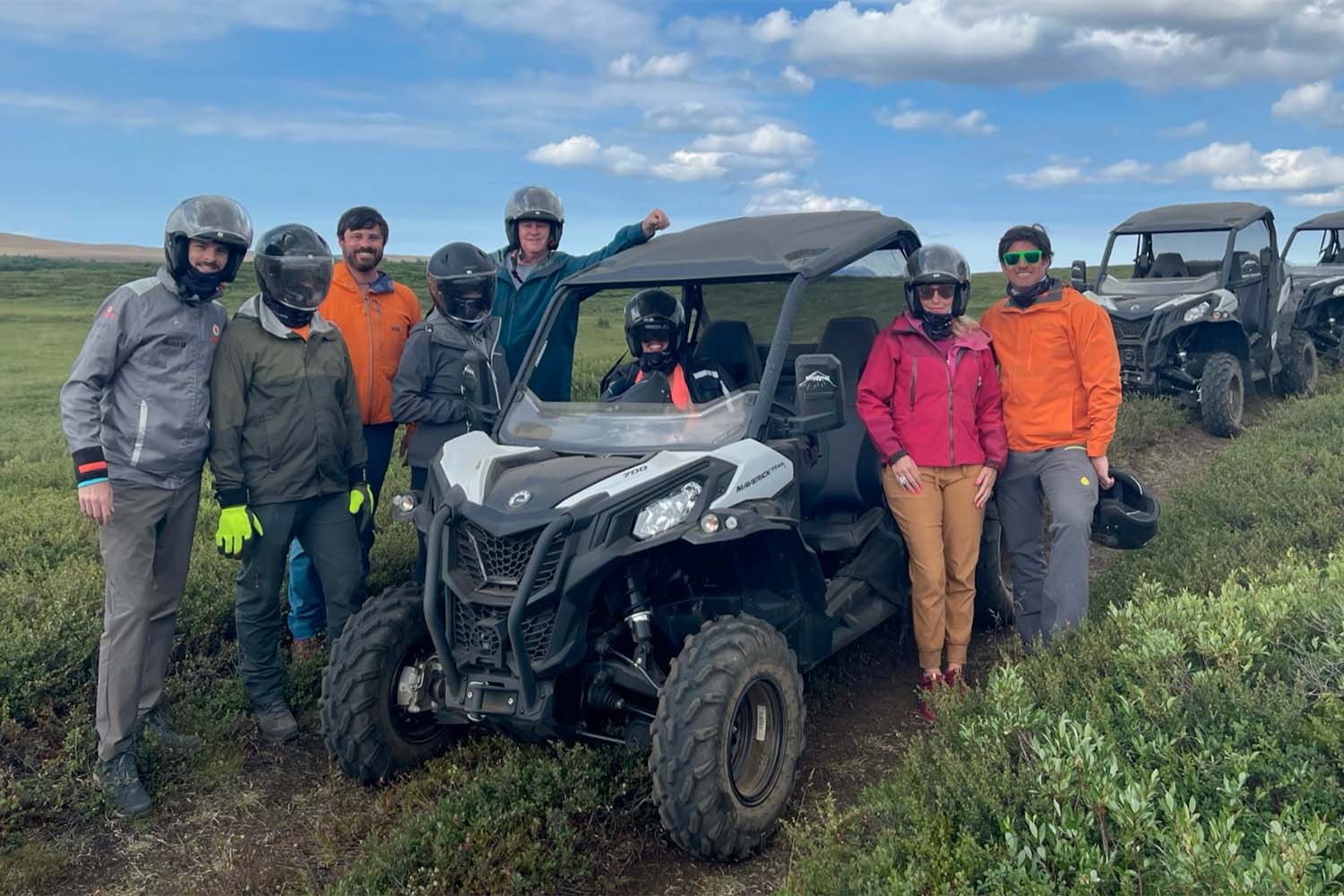 group-photo-on-buggy-tour-lake-myvatn