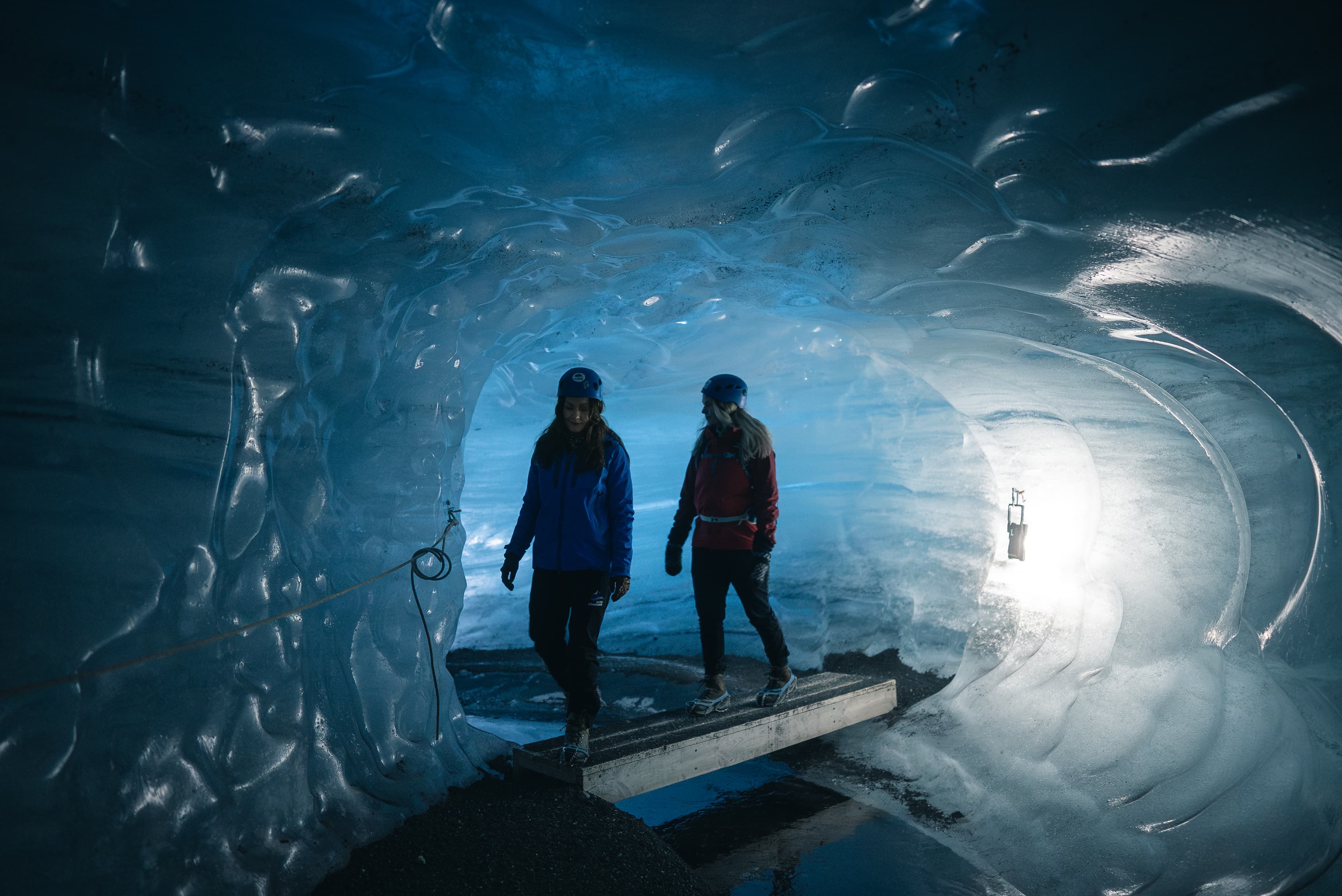 katla-ice-cave-com-6